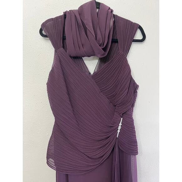 Maroon Evening Gown Sz16 Rhinestones Ruched Sheer Pleated David’s Bridal MOTB - Picture 6 of 9